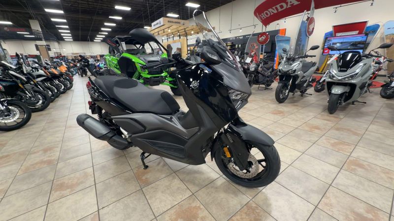 New 2026 Yamaha Xmax Image 2