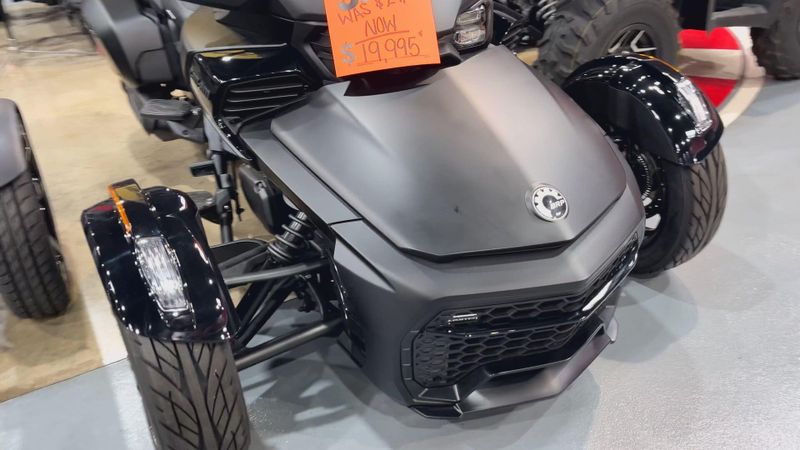 New 2024 Can-Am SPYDER F3 LIMITED (SE6) Image 6
