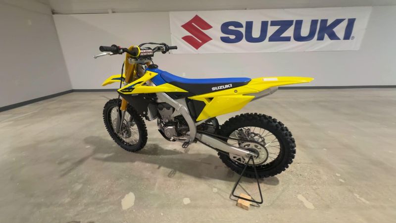 New 2026 Suzuki RM-Z450 Image 4