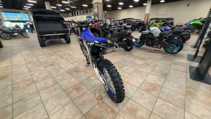New 2027 Yamaha YZ450F MONSTER EDITION Image 7