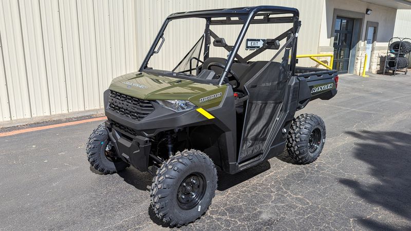 2025 Polaris RANGER 1000 EPS SAGE GREENImage 5