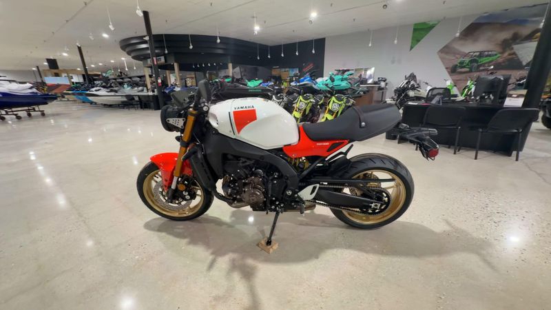 New 2026 Yamaha XSR900 Image 6