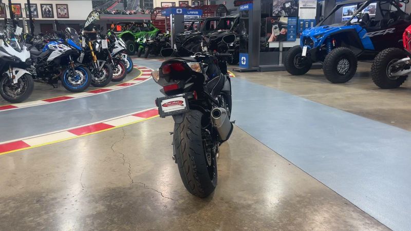 New 2027 Suzuki GSX-R750 Image 7