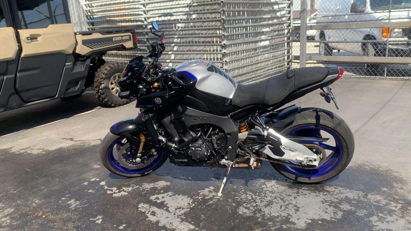 Used 2023 Yamaha MT-10 SP CA Image 9
