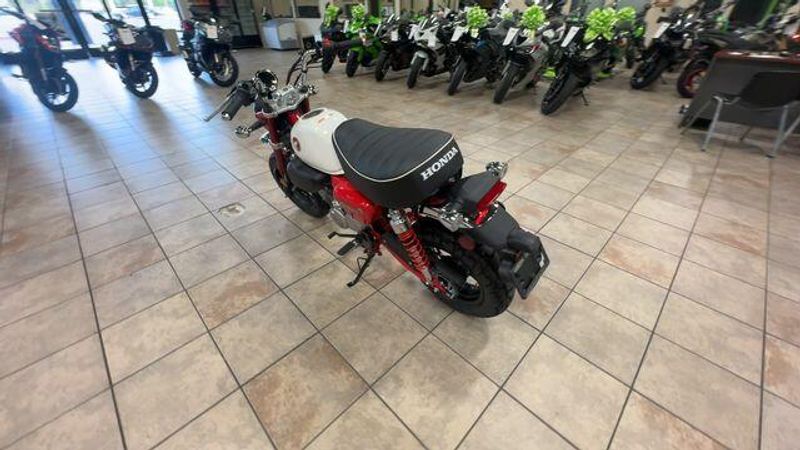 New 2025 Honda MONKEY ABS Image 2