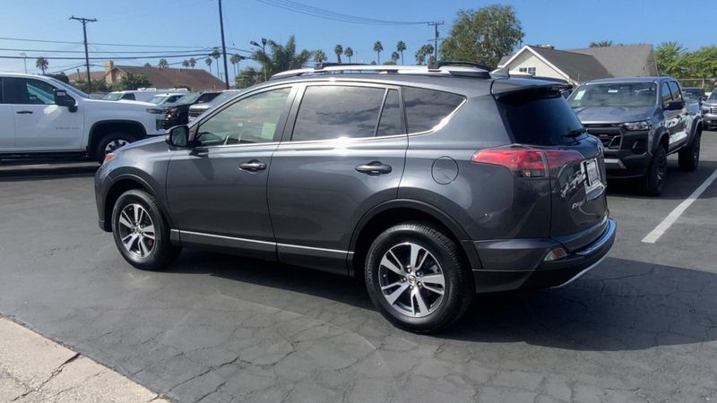 Used 2018 Toyota RAV4 XLEImage 6