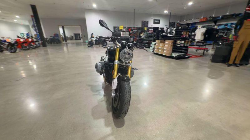 Used 2021 BMW R nineT Image 3