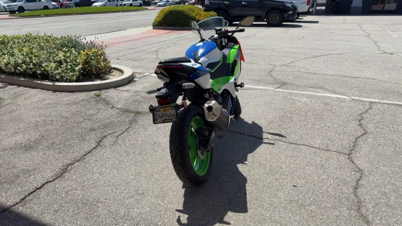Used 2024 Kawasaki NINJA 500 40TH ANNIVERSARY Image 3
