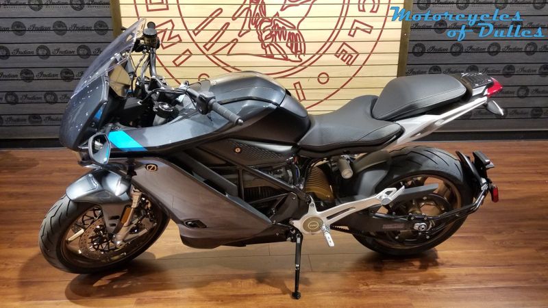 2023 Zero SR/S  in a Asphalt-Cyan exterior color. Motorcycles of Dulles 571.934.4450 motorcyclesofdulles.com 