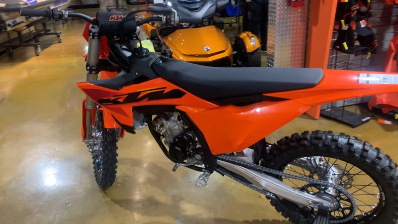 New 2025 KTM 350 SX-F Image 2