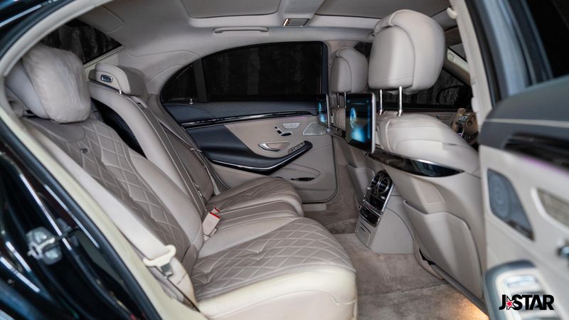 2019 Mercedes Benz S 560 photo 18