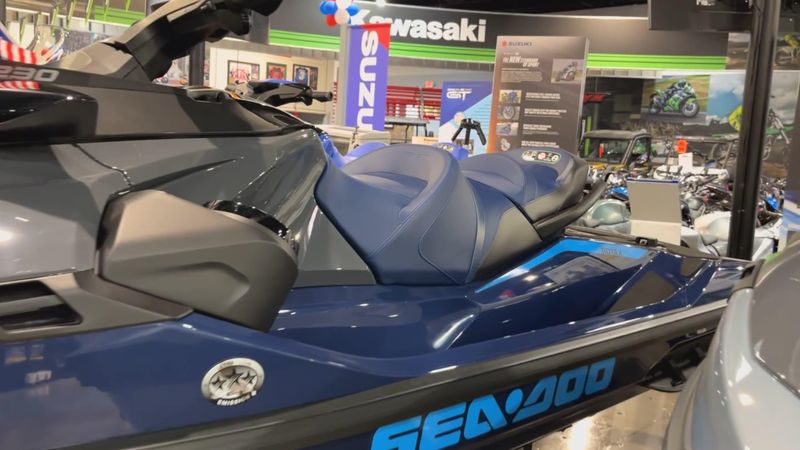 New 2025 Sea-Doo GTX 230 (SOUND SYSTEM) Image 7