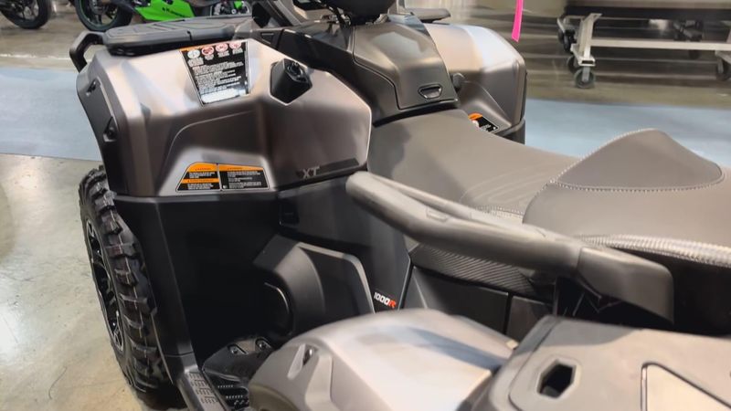 New 2026 Can-Am OUTLANDER MAX XT 1000R Image 5