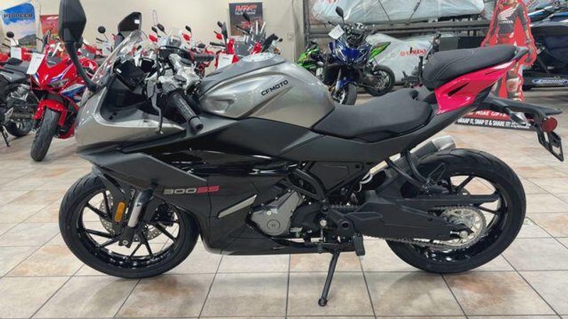 Used 2025 CFMOTO 300SS CF300-5US Image 5