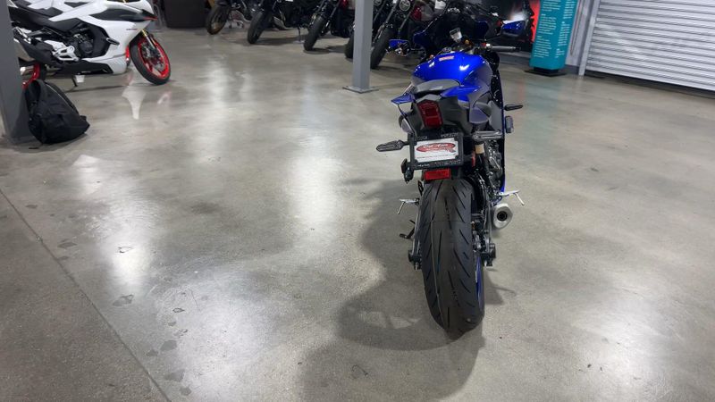 New 2025 Yamaha YZF-R7 Image 7