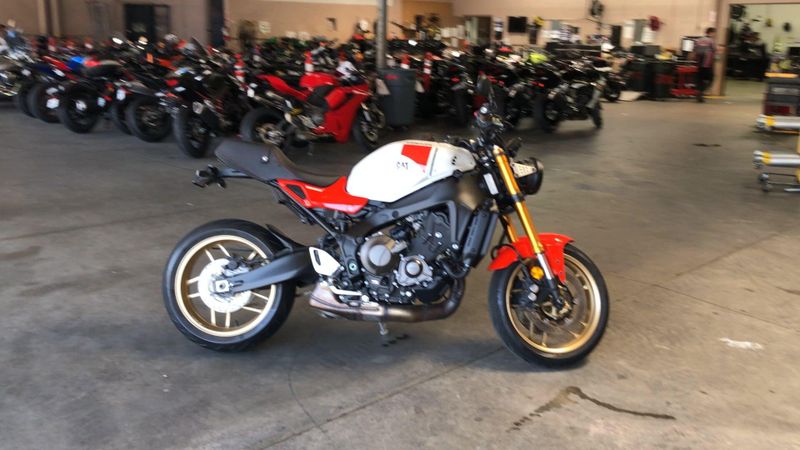 Used 2024 Yamaha XSR900 Image 9
