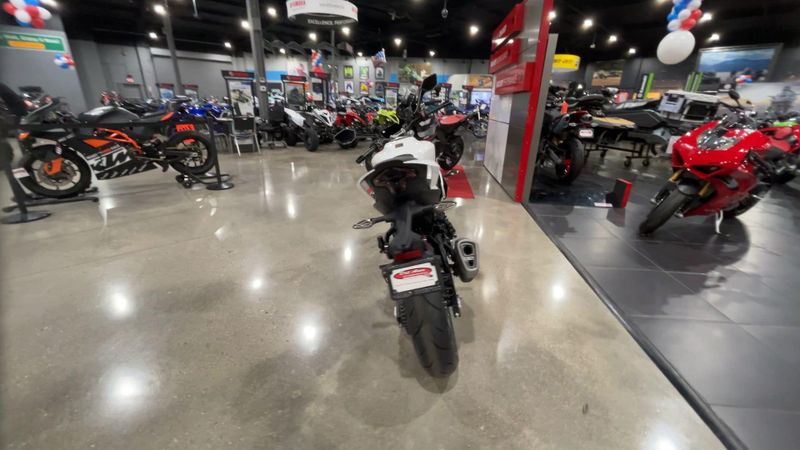 2025 CFMOTO 450NK Image 7