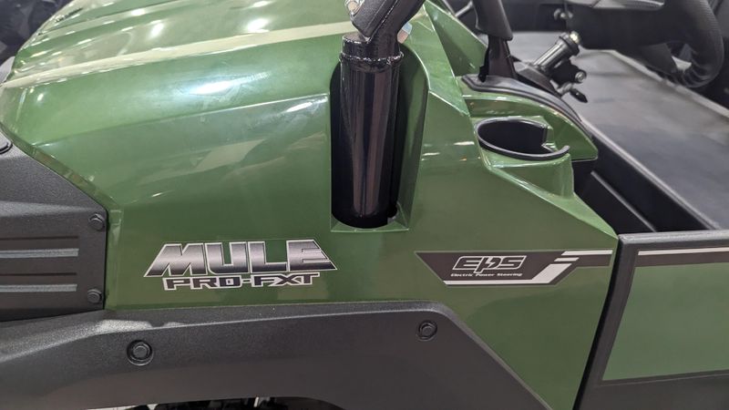 2025 Kawasaki MULE PROFXT 820 EPS TIMBERLINE GREENImage 9