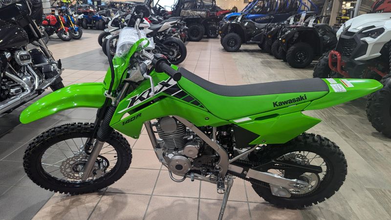 2025 Kawasaki KLX140RImage 2