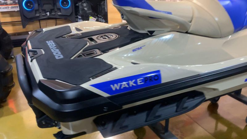 2025 Sea-Doo WAKE PRO 230 (SOUND SYSTEM) Image 7