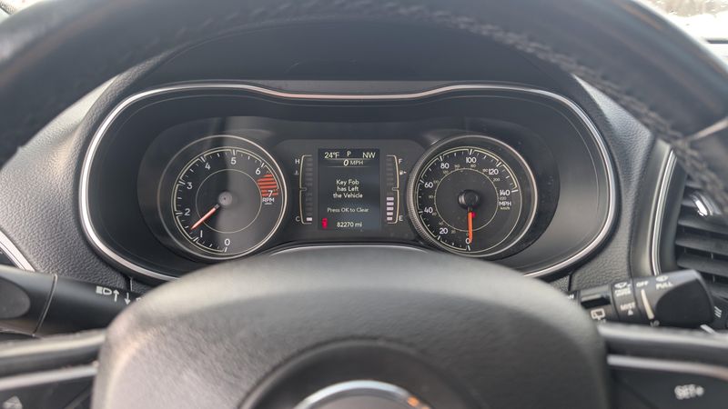 Used 2021 Jeep Cherokee Latitude PlusImage 23