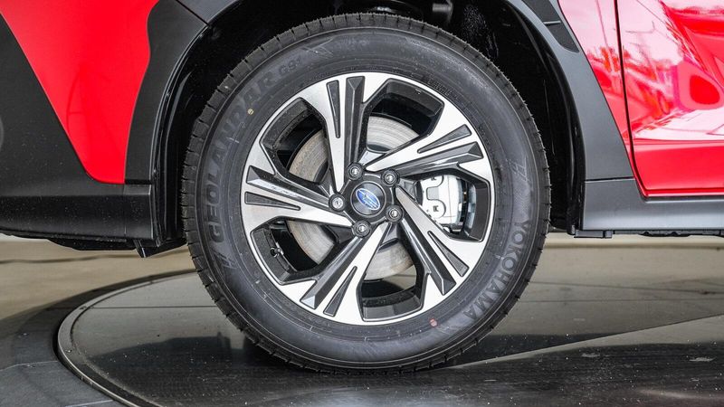 New 2025 Subaru Crosstrek PremiumImage 10