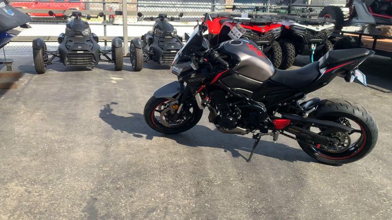 Used 2023 Kawasaki Z900 ABS Image 9