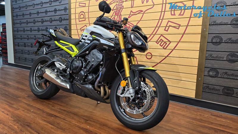 2024 Triumph Street Triple RS Moto2 Edition Image 2