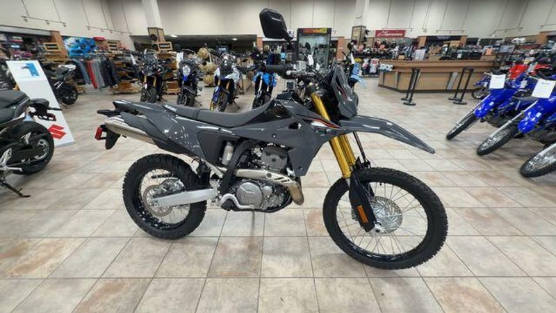 New 2025 Suzuki DR-Z4S Image 5