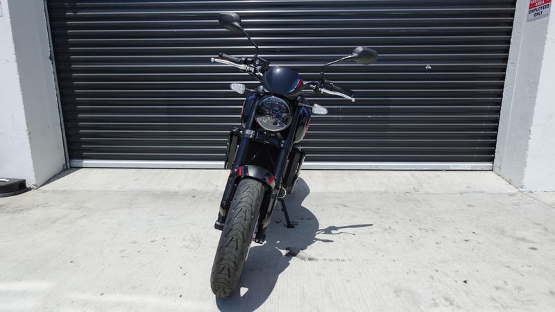 New 2026 Triumph Trident 660 Triple Tribute 
