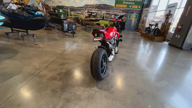 Used 2021 Ducati STREETFIGHTER V4S Image 7