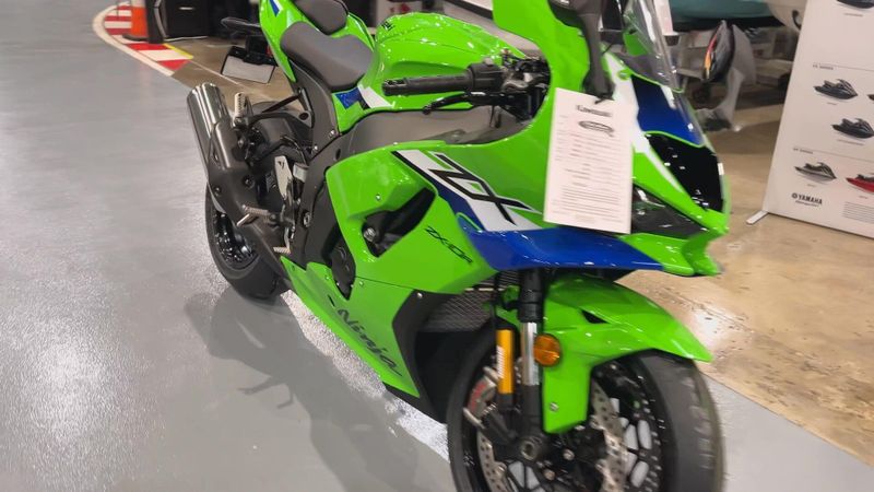 New 2026 Kawasaki NINJA ZX-10R ABS Image 6