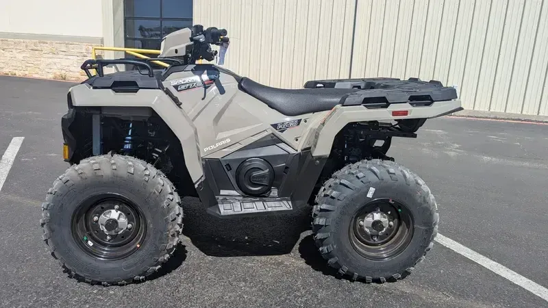 2025 Polaris SPORTSMAN 570 DESERT SANDImage 1