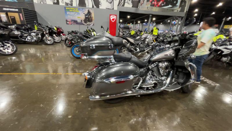 Used 2024 Kawasaki VULCAN 1700 VOYAGER Image 9