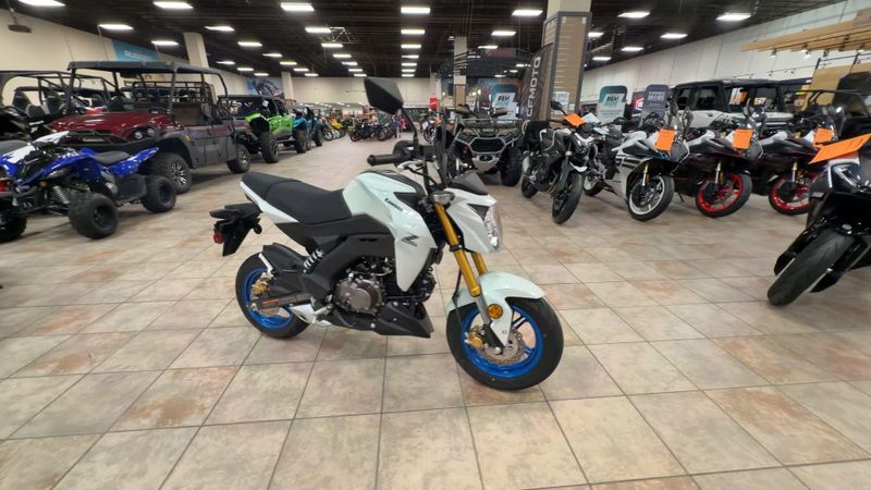 Used 2026 Kawasaki Z125 PRO Image 2