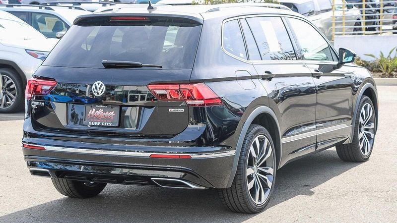 2019 Volkswagen Tiguan 2.0T SEL Premium R-LineImage 6