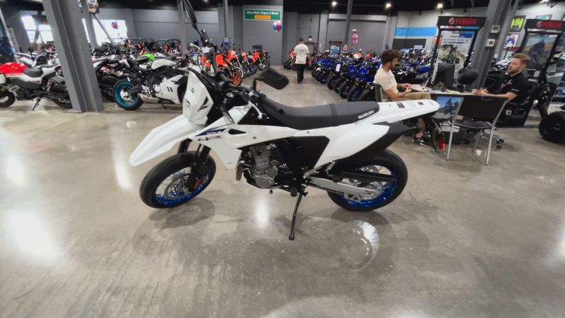 New 2025 Suzuki DR-Z4SM Image 5