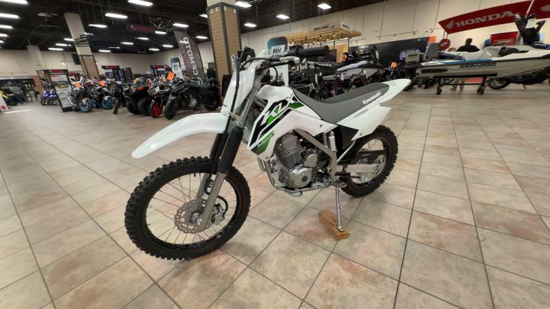 New 2026 Kawasaki KLX140R Image 5