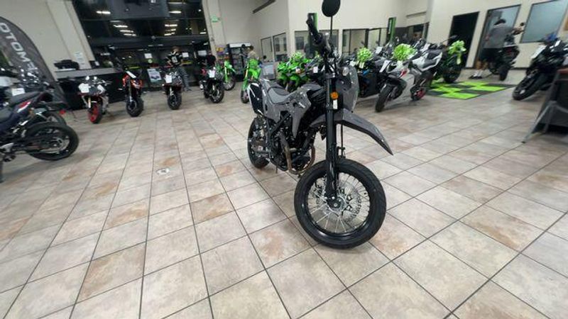 New 2025 Kawasaki KLX 230SM ABS Image 6