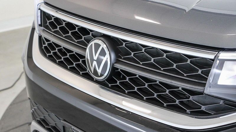 2024 Volkswagen Taos 1.5T SImage 9