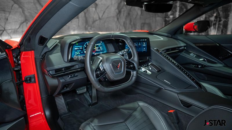 2025 Chevrolet Corvette Stingray photo 4