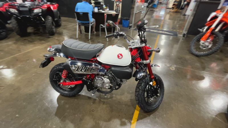 New 2025 Honda MONKEY ABS Image 2