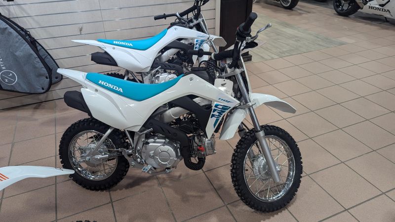 2025 Honda CRF 110FImage 3