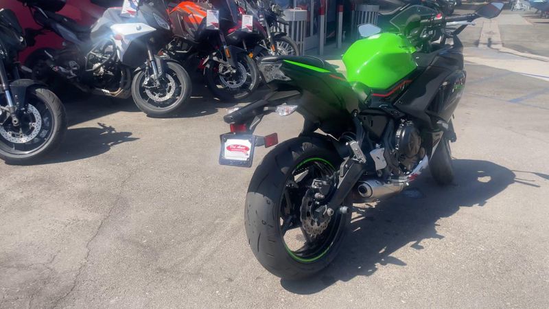 Used 2022 Kawasaki NINJA ZX-6R ABS Image 8
