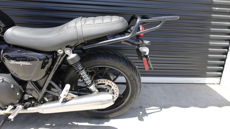 Used 2018 Triumph Street Twin Base 