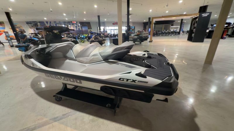 New 2026 Sea-Doo GTX LIMITED 325 (SOUND SYSTEM) Image 7
