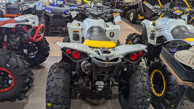 2024 Can-Am RENEGADE X MC 1000R CATALYST GRAY AND NEO YELLOWImage 7