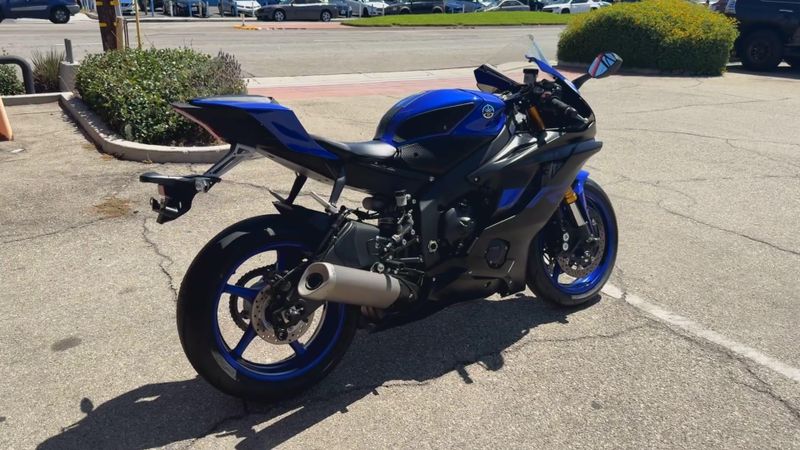 Used 2019 Yamaha YZF-R6 Image 8