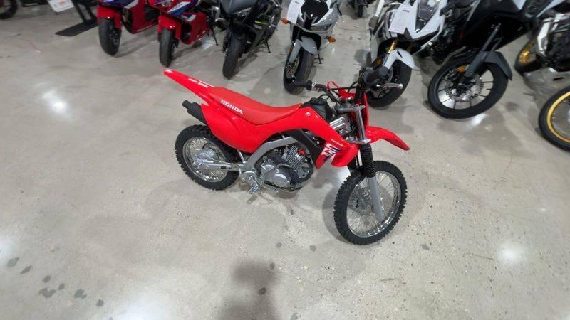 New 2027 Honda CRF125F Image 4