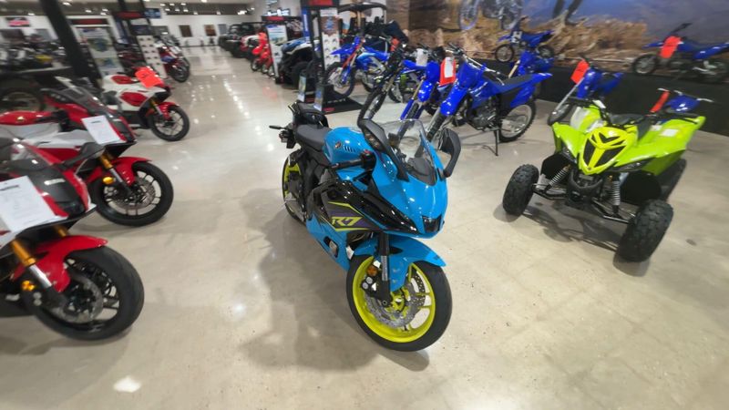 New 2026 Yamaha YZF-R7 Image 9